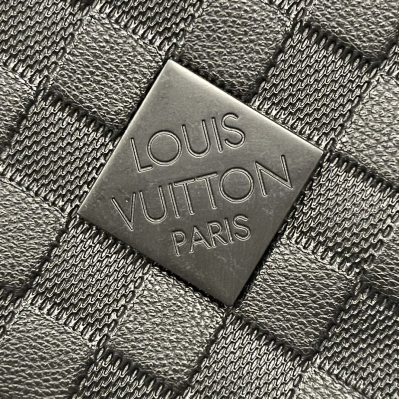 LV Travel Bags 4233H-2005