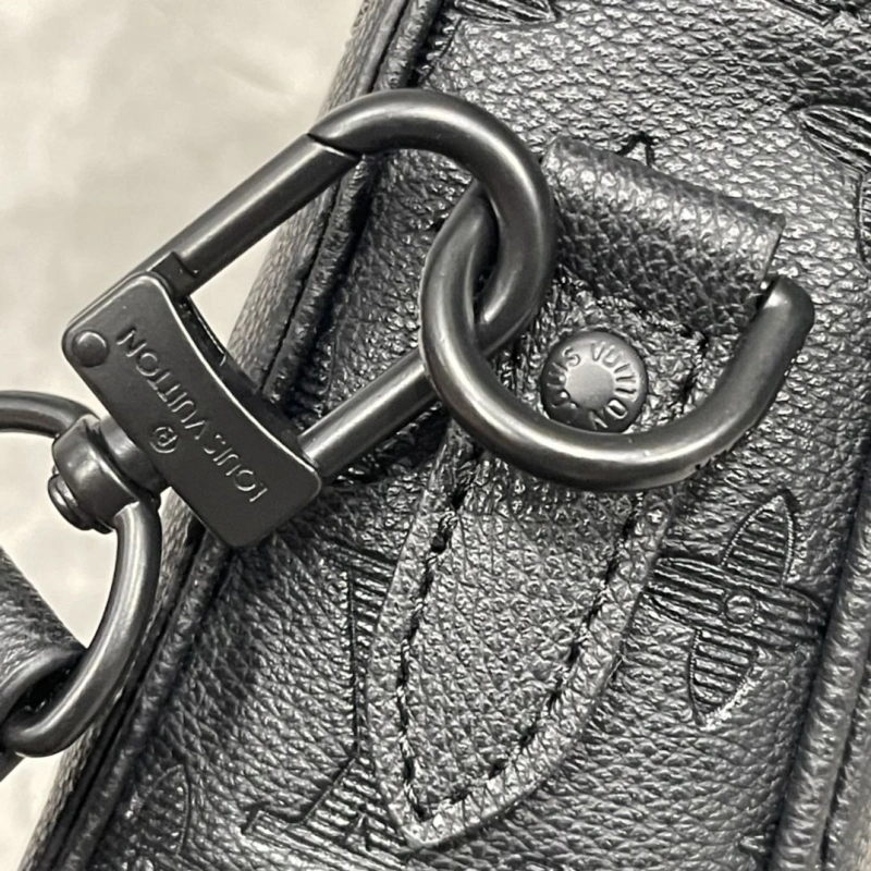 LV Satchel bags 4233H-2017