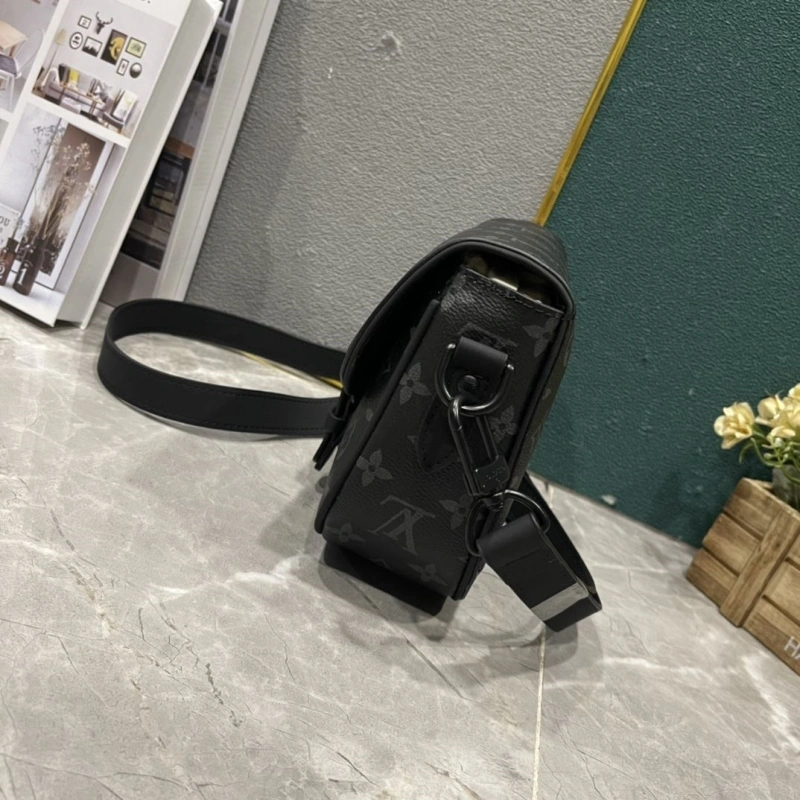 LV Satchel bags 4233H-2018