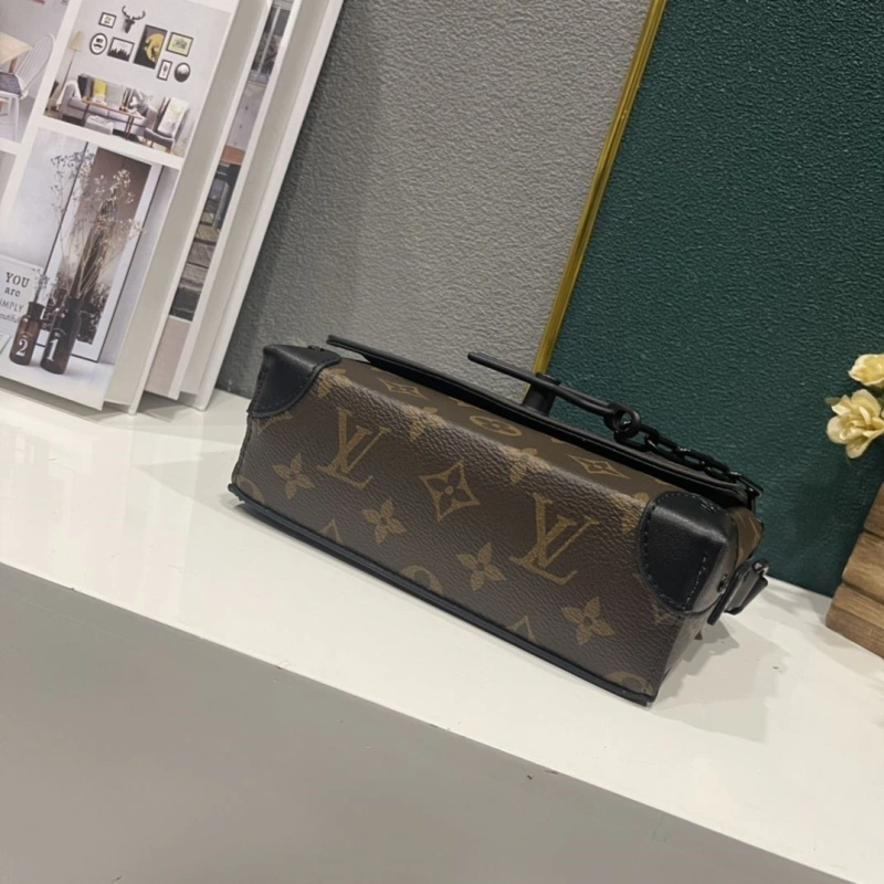 LV Satchel bags 4233H-2023