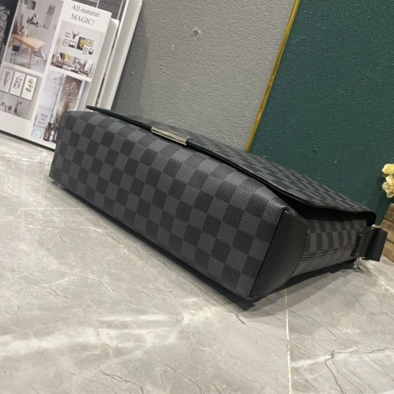 LV Satchel bags 4233H-2024