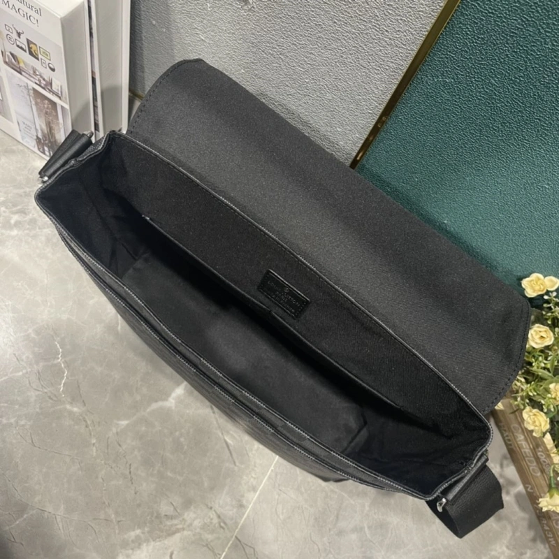 LV Satchel bags 4233H-2024