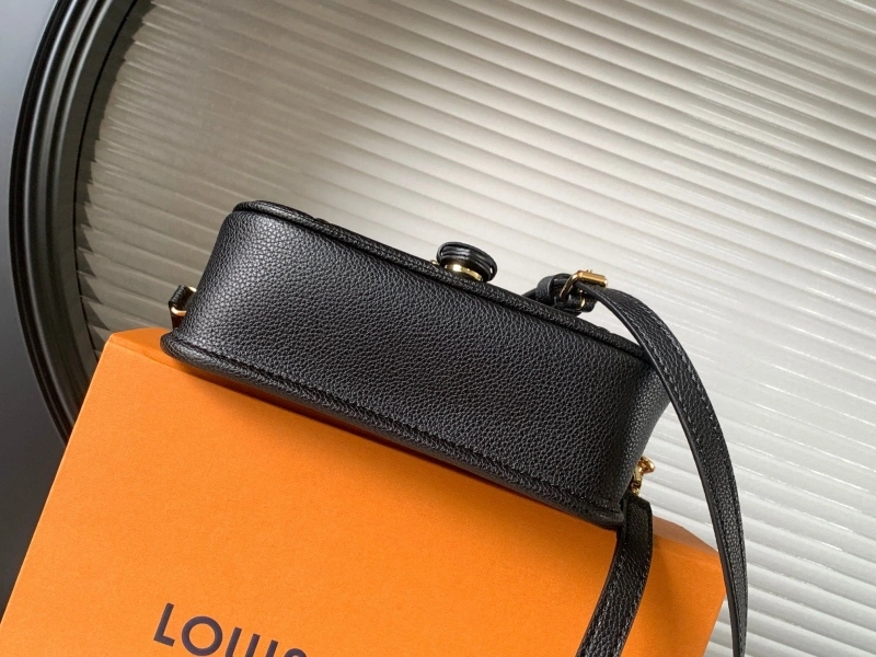 LV Satchel bags 4233H-2055