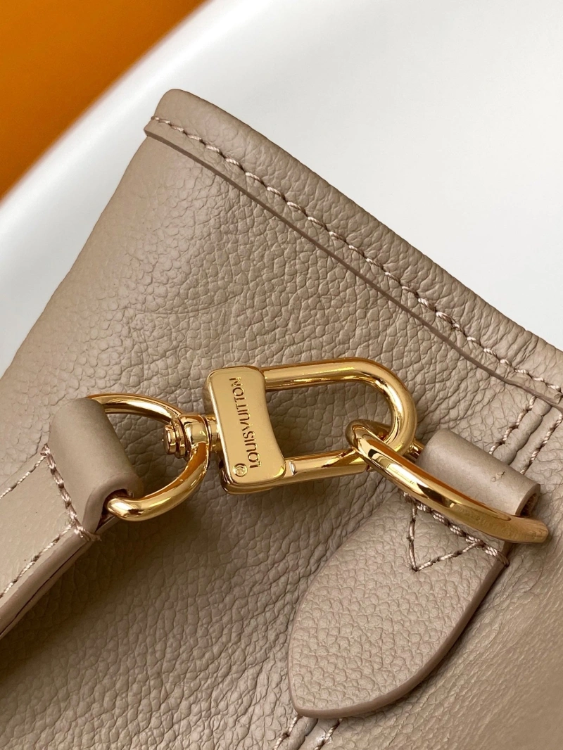 LV Shopping Bags 4233H-2084