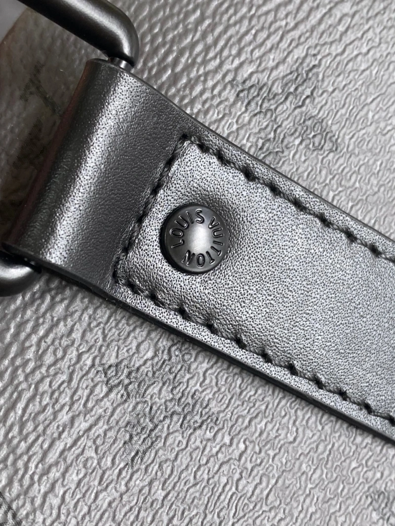 LV Travel Bags 4233H-2104