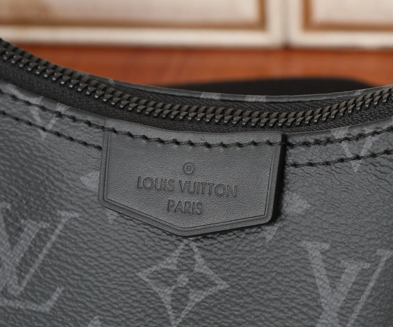 LV Satchel bags 4233H-2201