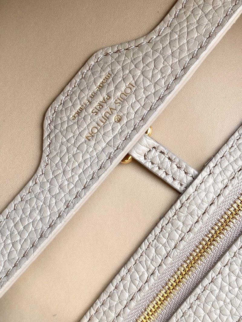 LV Capucines Bags 4233H-2224