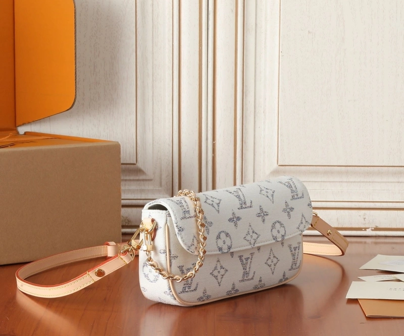 LV Satchel bags 4233H-2294