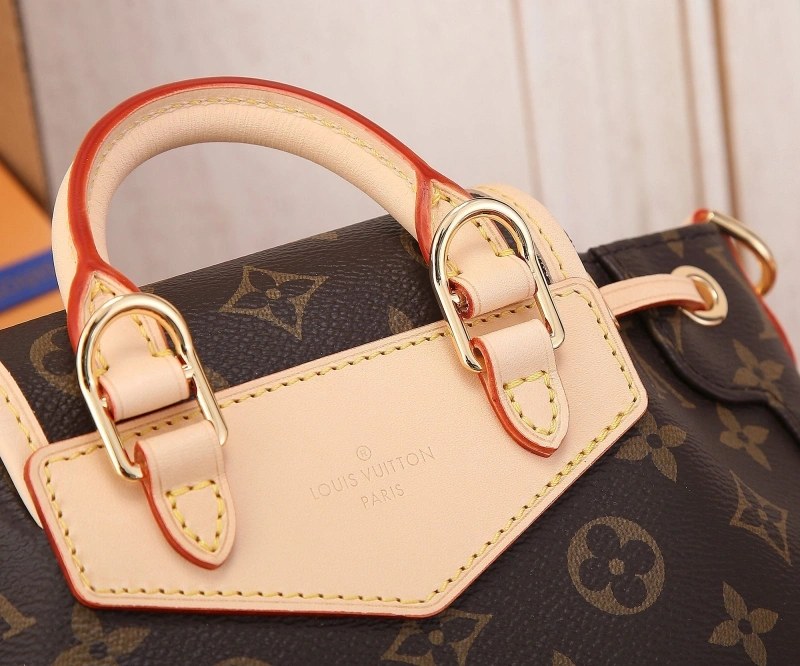 LV Backpacks 4233H-2298