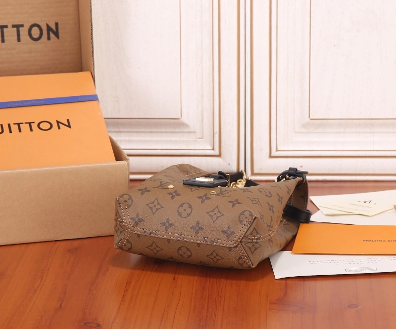 LV Shopping Bags 4233H-2317