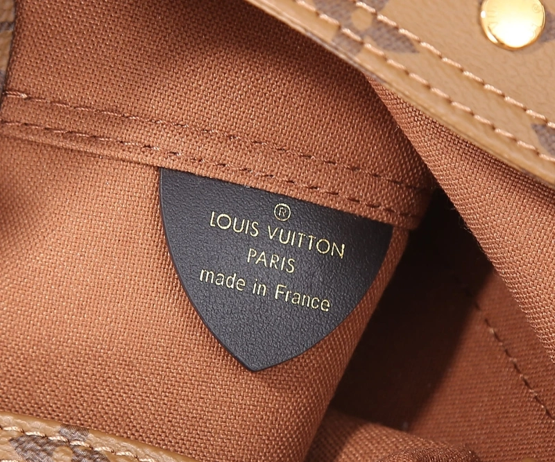 LV Shopping Bags 4233H-2317