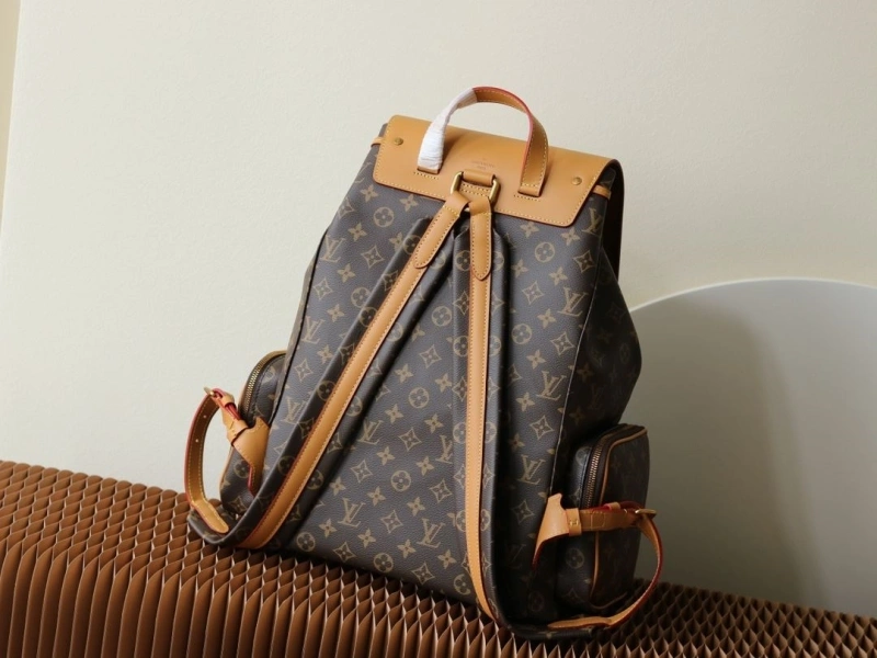 LV Backpacks 4233H-2368