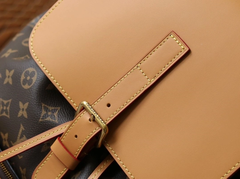 LV Backpacks 4233H-2368