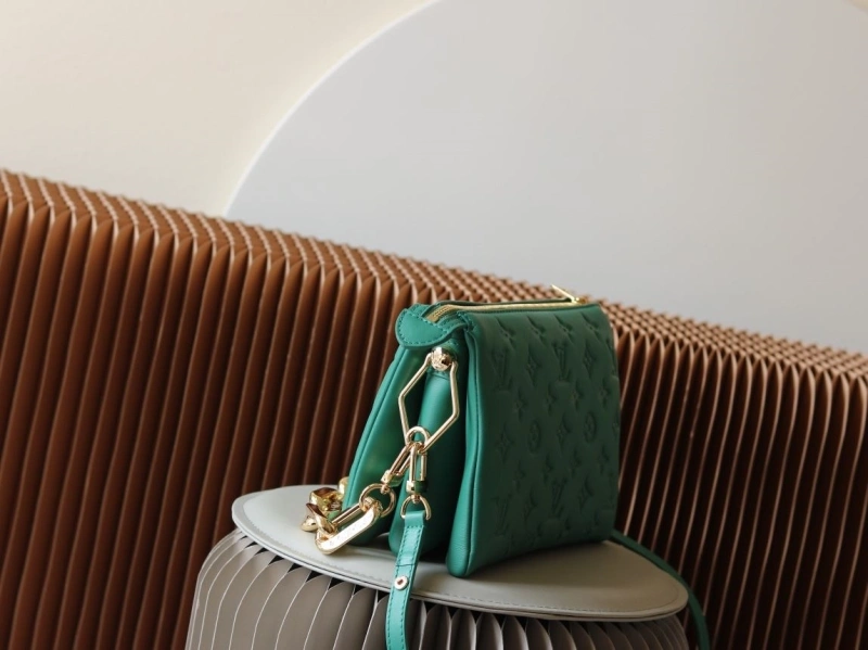 LV Satchel bags 4233H-2373