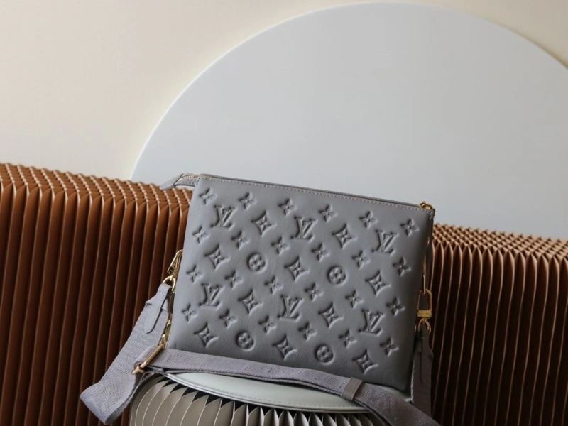 LV Satchel bags 4233H-2387