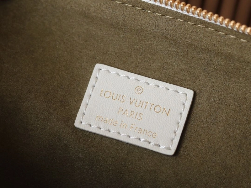 LV Satchel bags 4233H-2395