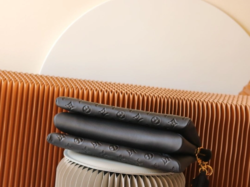 LV Satchel bags 4233H-2400