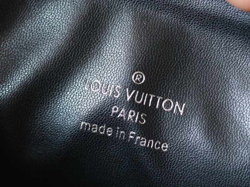 LV Satchel bags 4233H-2405