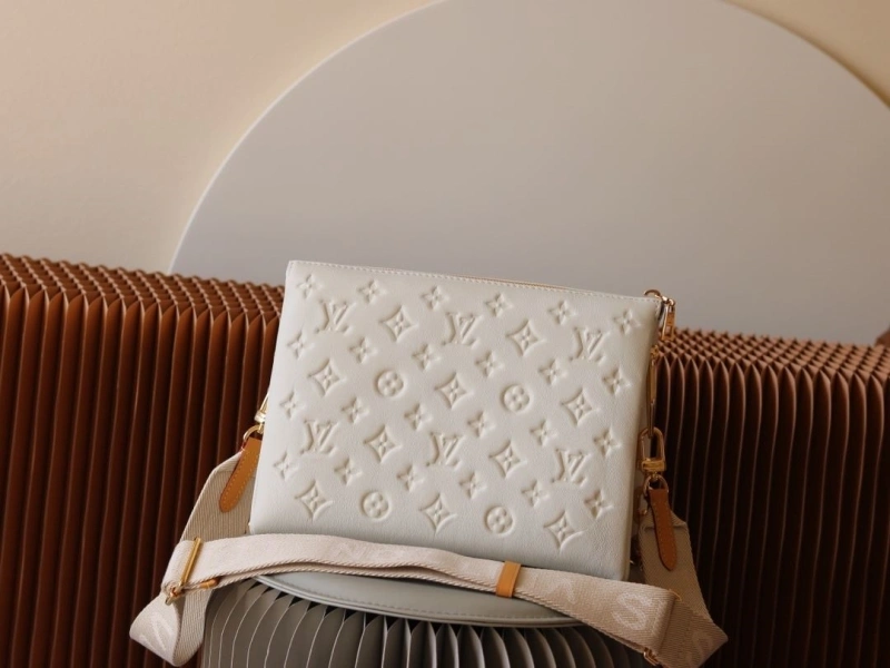 LV Satchel bags 4233H-2406