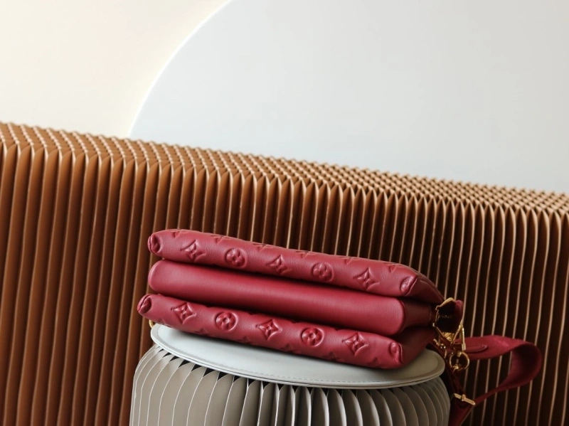 LV Satchel bags 4233H-2411