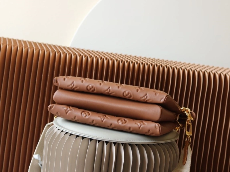 LV Satchel bags 4233H-2427