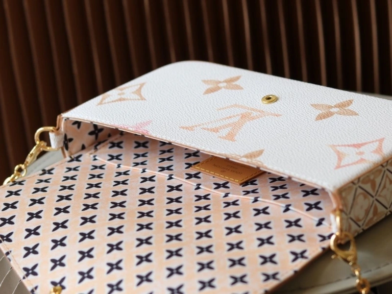 LV Satchel bags 4233H-2429