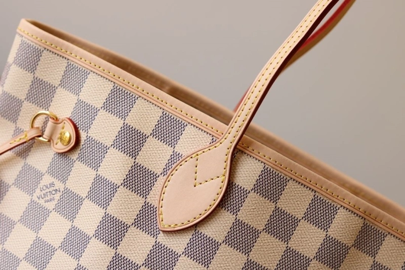 LV Shopping Bags 4233H-2444