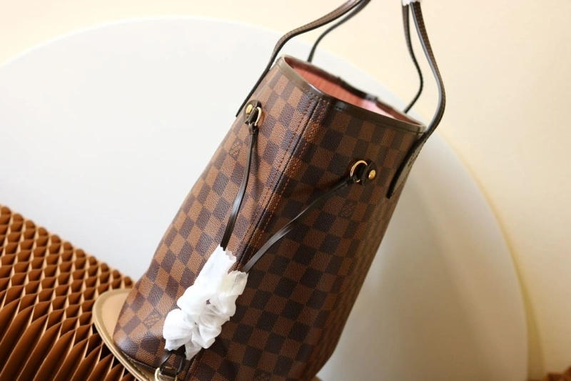 LV Shopping Bags 4233H-2447
