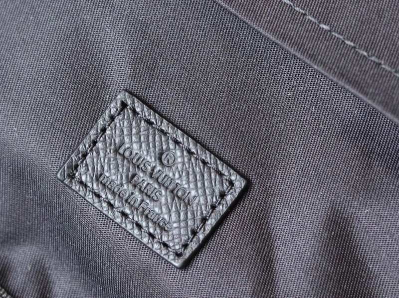 LV Backpacks 4233H-2453