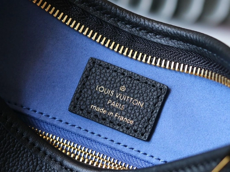 LV Satchel bags 4233H-2456