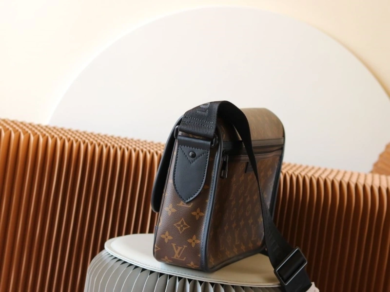 LV Satchel bags 4233H-2464