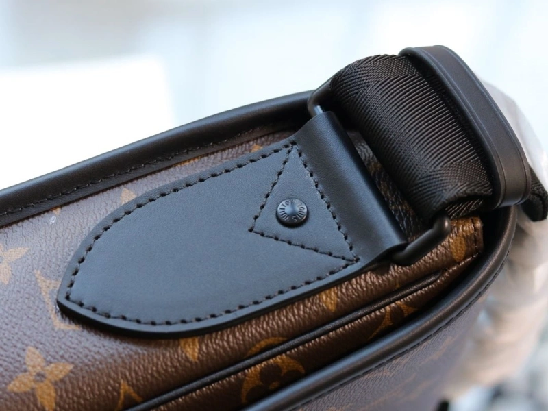 LV Satchel bags 4233H-2464