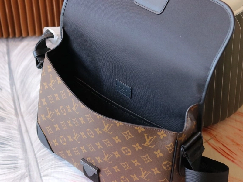 LV Satchel bags 4233H-2464