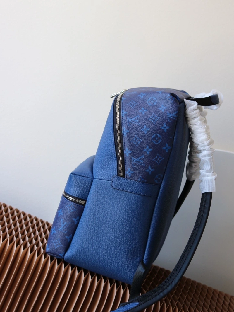 LV Backpacks 4233H-2466
