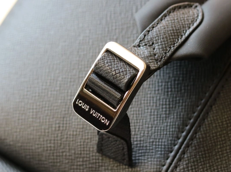 LV Backpacks 4233H-2467