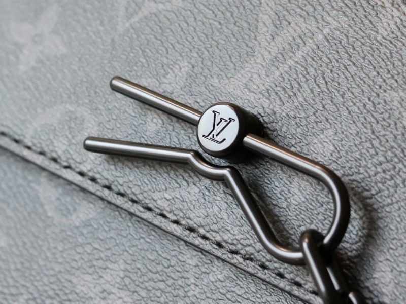 LV Satchel bags 4233H-2470