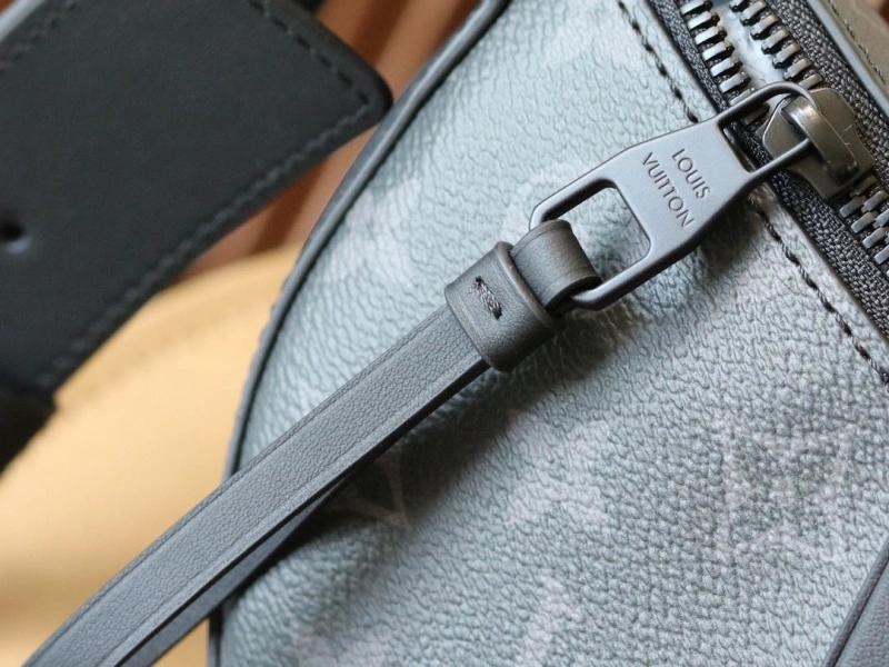 LV Satchel bags 4233H-2471