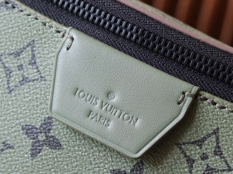 LV Satchel bags 4233H-2475