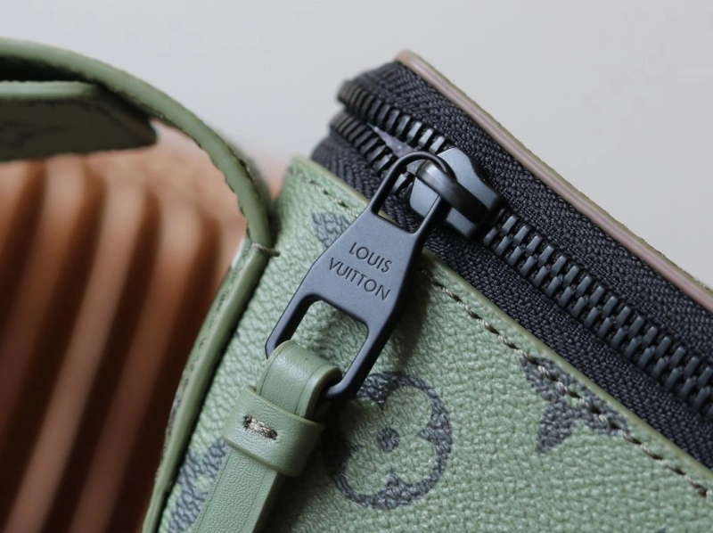 LV Satchel bags 4233H-2475