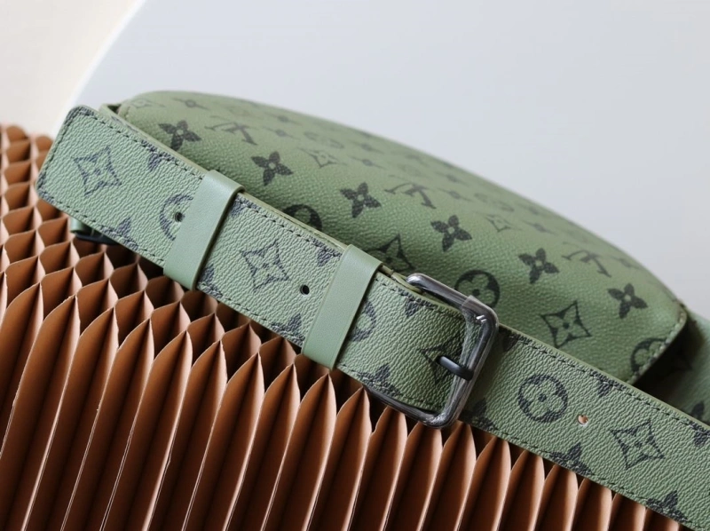 LV Satchel bags 4233H-2475