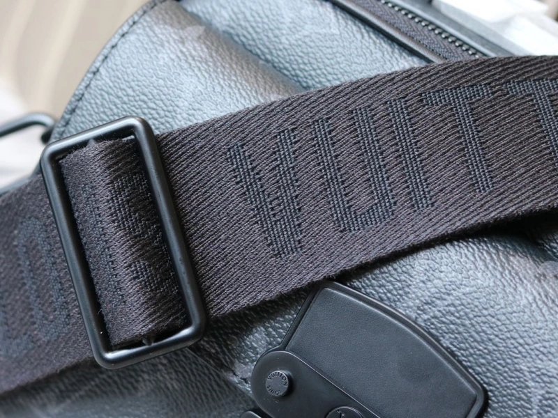 LV Satchel bags 4233H-2485