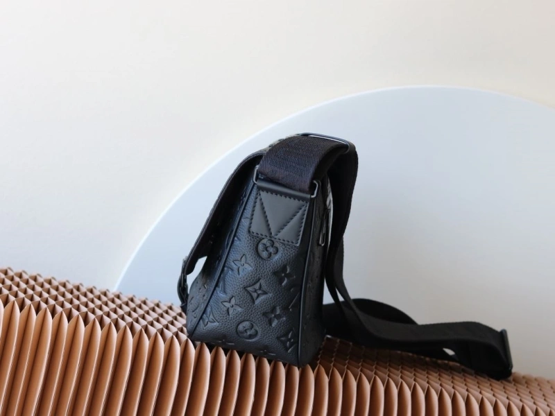 LV Satchel bags 4233H-2489