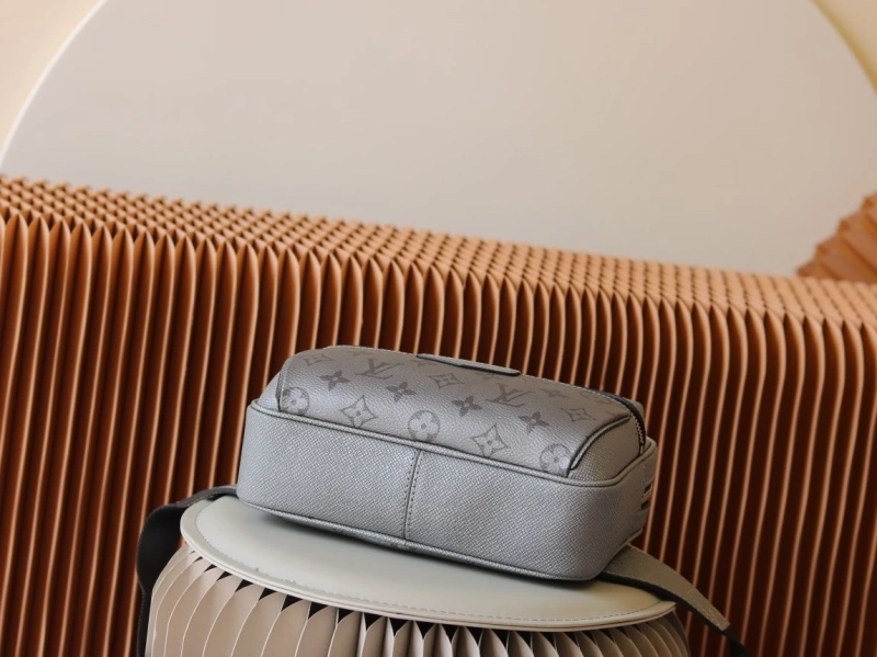 LV Satchel bags 4233H-2507