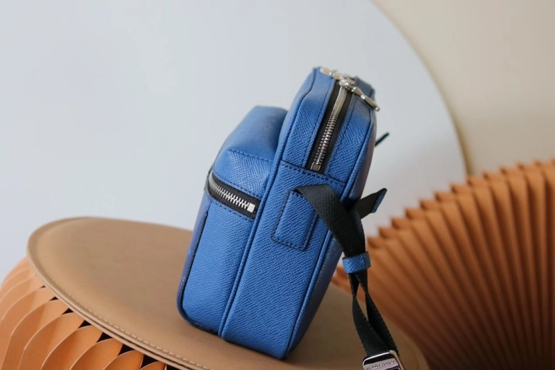 LV Satchel bags 4233H-2510