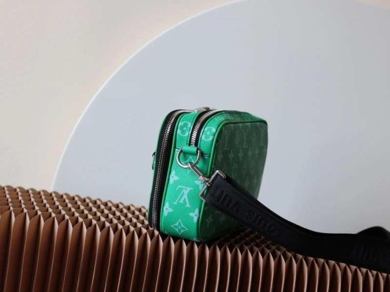 LV Satchel bags 4233H-2521