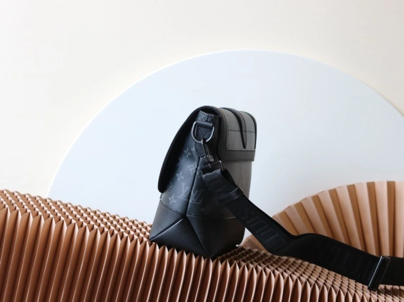 LV Satchel bags 4233H-2529