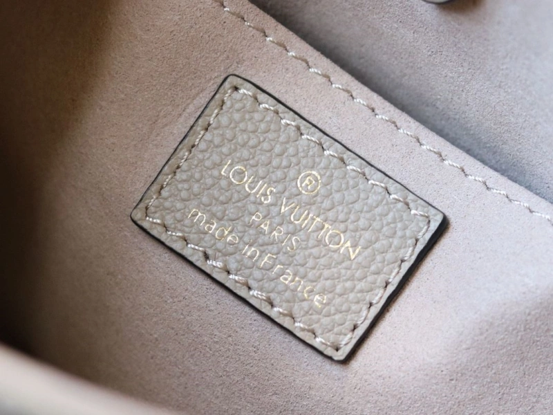 LV Shopping Bags 4233H-2541