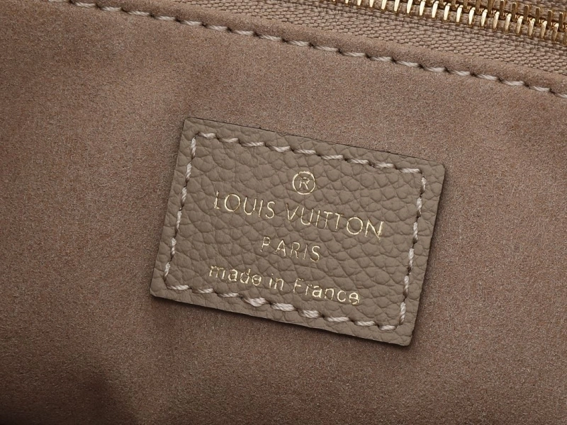 LV Shopping Bags 4233H-2575