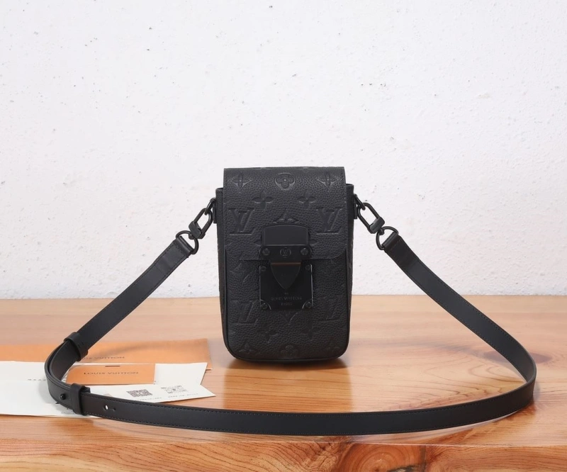 LV Satchel bags 4233H-2595