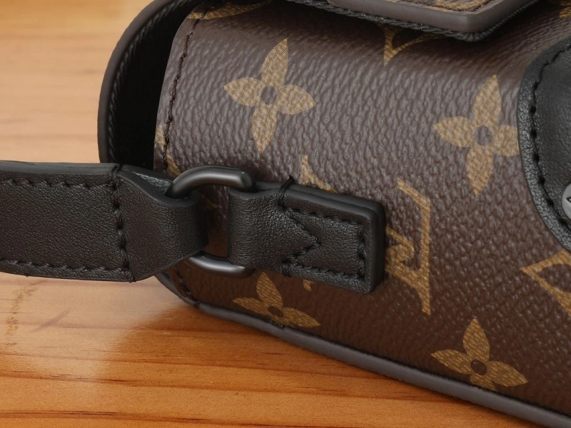 LV Satchel bags 4233H-2600